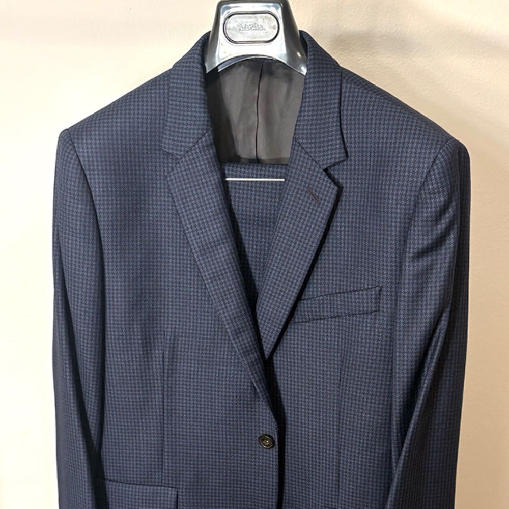 Paul Smith Navy and Black Houndstooth Suit 100% Wool